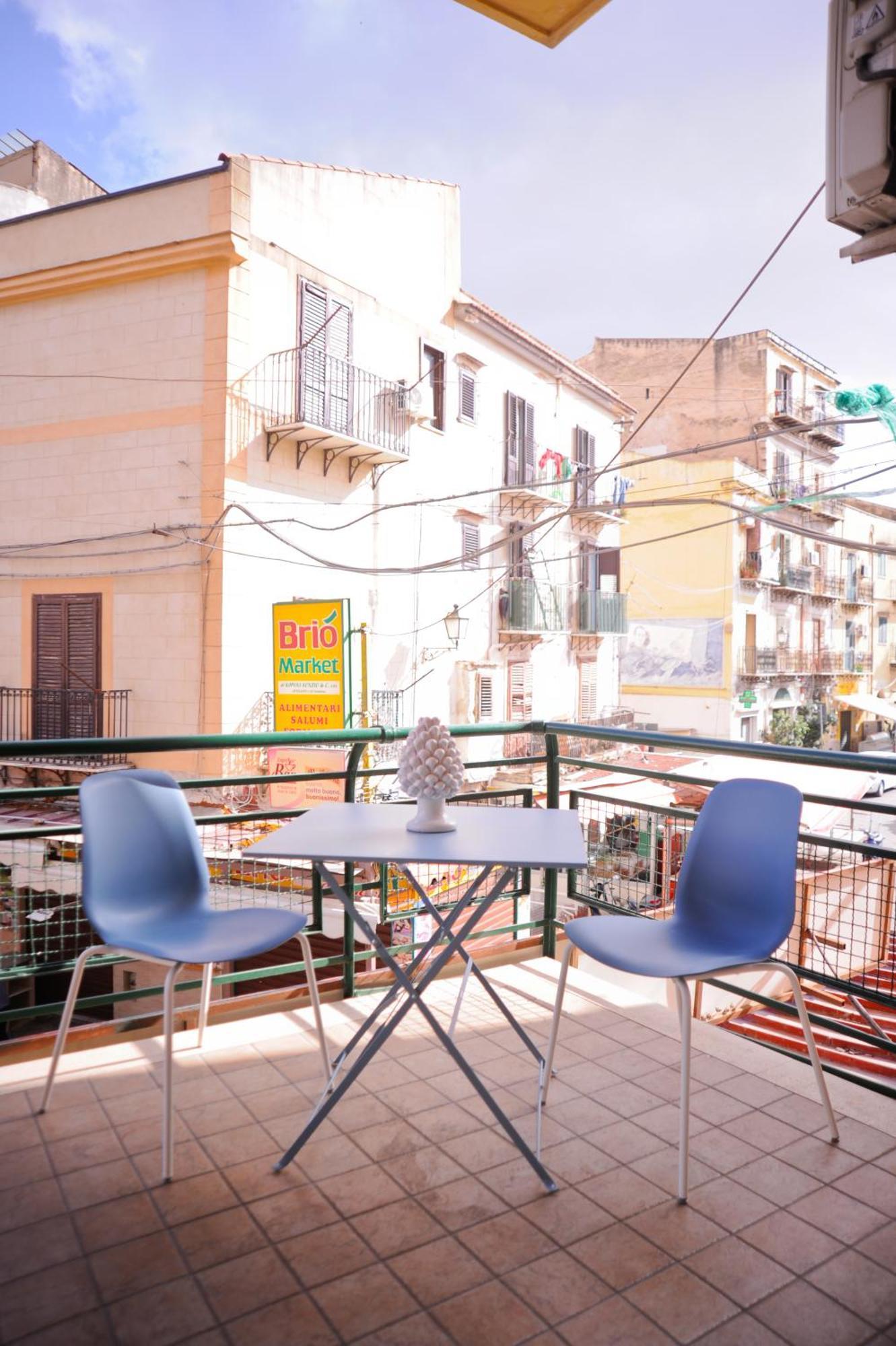 Le Finestre Su Ballaro Palermo Luaran gambar